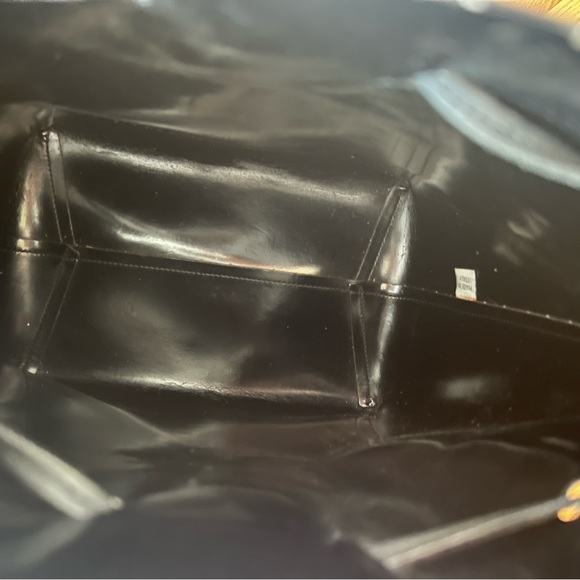 Mansur Gavriel Bucket Bag in black - Picture 12 of 14